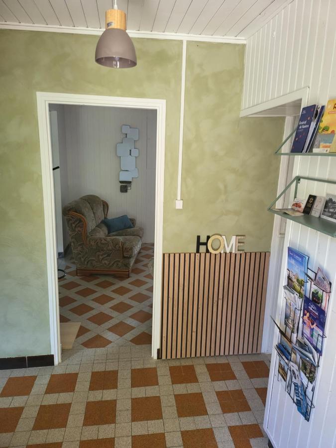 La maison rouge paisible maison de pays Saujon Extérieur photo